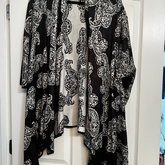 Paisley Sweater - Picture 2 of 2